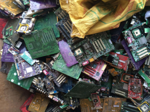 �Ͼɽ�������